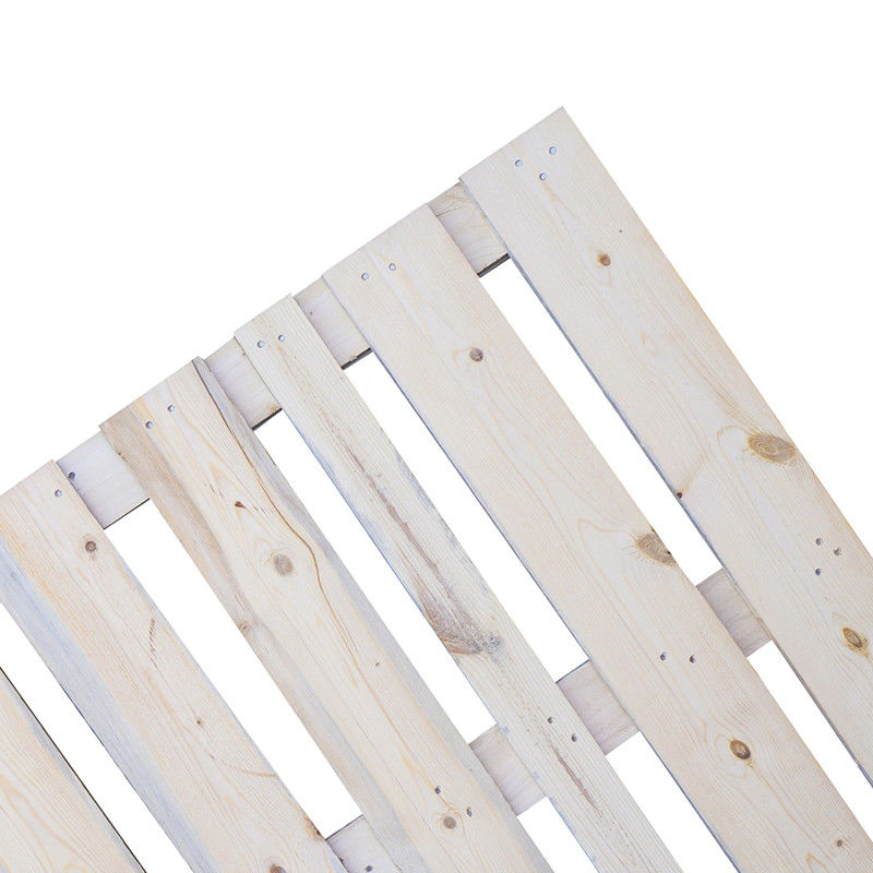 Taille personnalisable Palettes traitées thermiquement Ispm 15 Palettes de bois de pin importées pour l'emballage