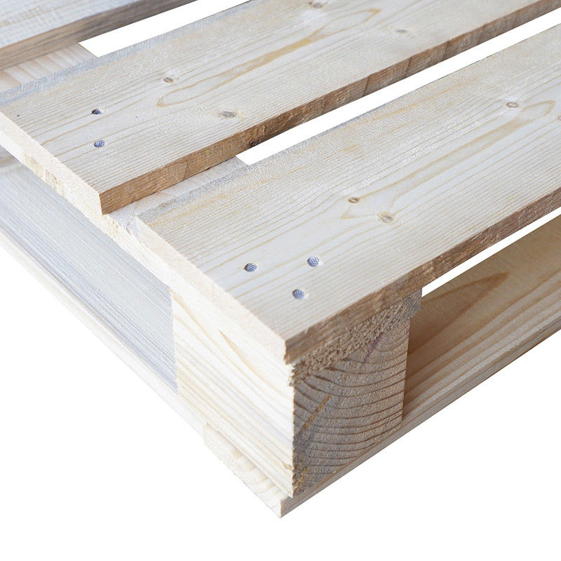 Taille personnalisable Palettes traitées thermiquement Ispm 15 Palettes de bois de pin importées pour l'emballage