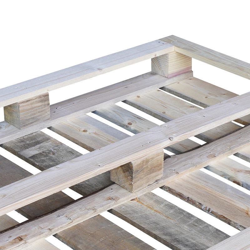 Taille personnalisable Palettes traitées thermiquement Ispm 15 Palettes de bois de pin importées pour l'emballage