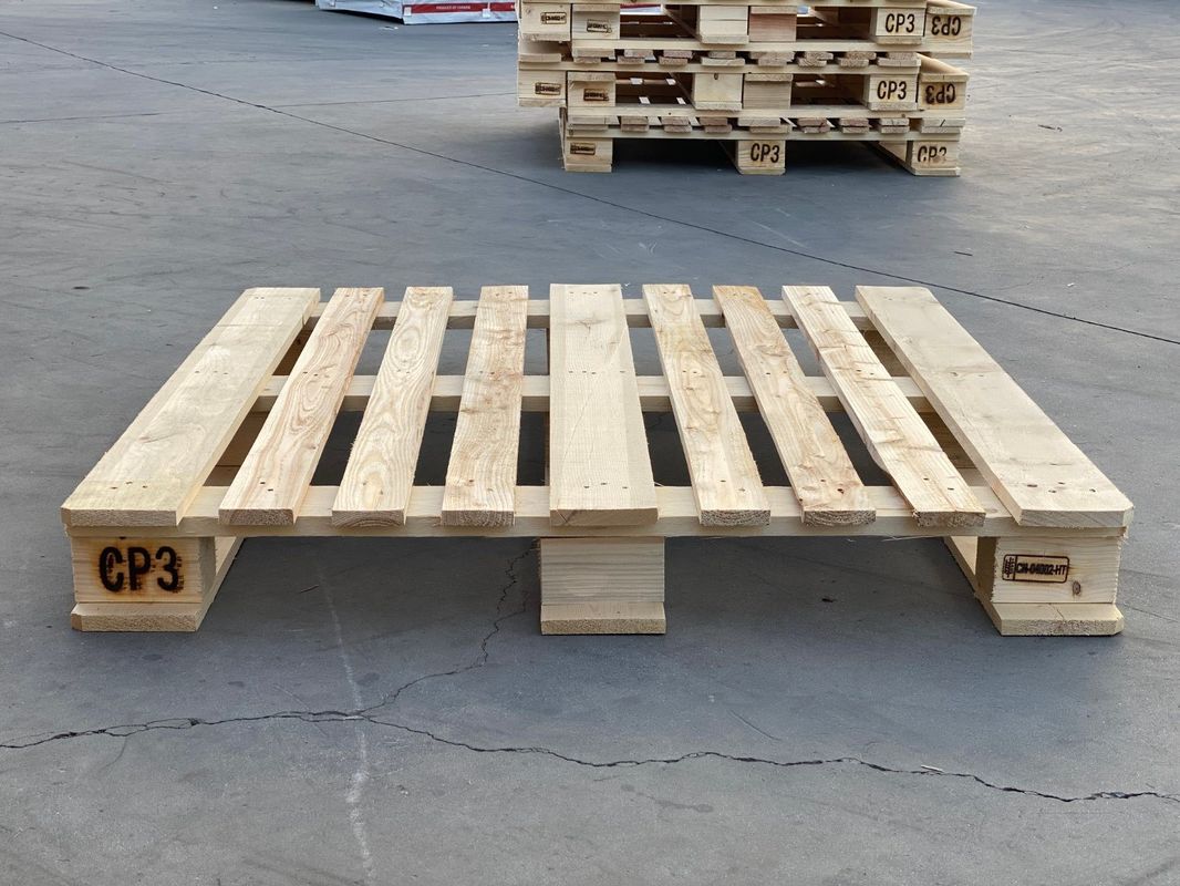 Palettes à traitement thermique de grande capacité, à entrée économique à 4 voies, palettes renforcées entrepôt durable