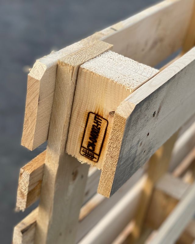 Le chiffre d'affaires des marchandises Euro palettes Palettes en bois traitées thermiquement pour l'exportation 4 voies