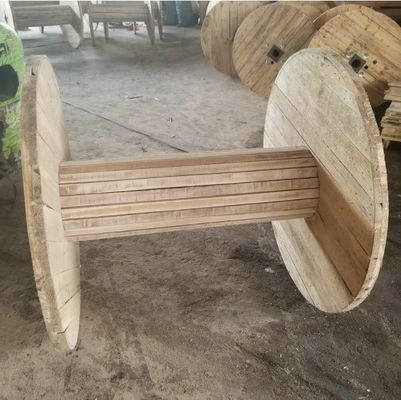 Bon prix Les bobines de câbles en bois de Hongfei sont vides, les bobines de câbles en bois sont isolantes. en ligne