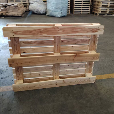 Bon prix Palette en bois certifiée EPAL, de taille personnalisable et de grande durabilité pour l'expédition et le stockage en ligne